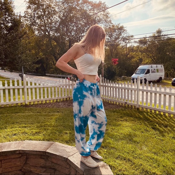 Meet your Posher, Samantha - Picture 1 of 1